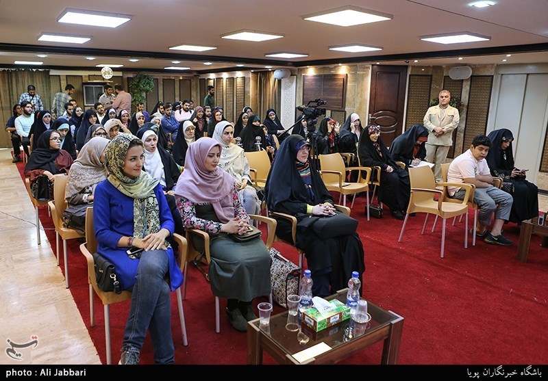 عصر شعر ریحانه