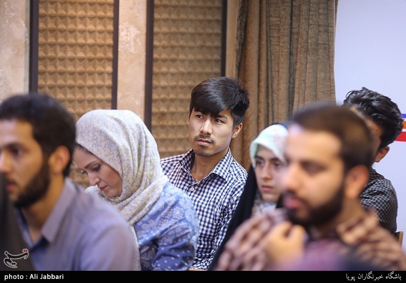 عصر شعر ریحانه