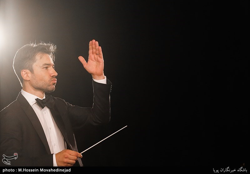 کنسرت همای و ارکسترسمفونیک پرواز به رهبری انریکو جرولا