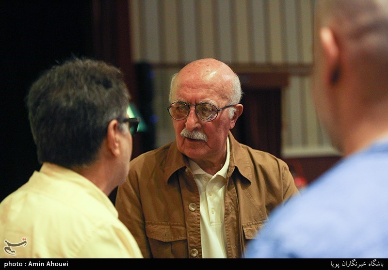 رونمایی از مجله فرهنگی هنری آنگاه