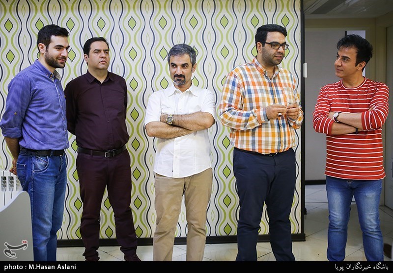 حضور عمو پورنگ در باشگاه خبرنگاران پویا