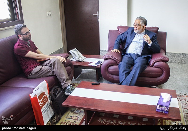 گفت و گو با محمد شجاعی فر رییس دانشکده خودروی دانشگاه علم و صنعت