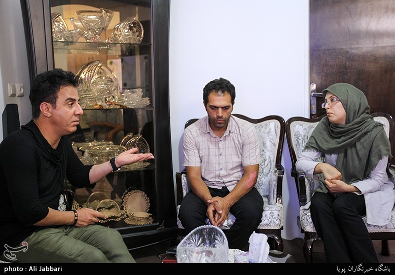  حضور عموپورنگ در خانه بنیتا