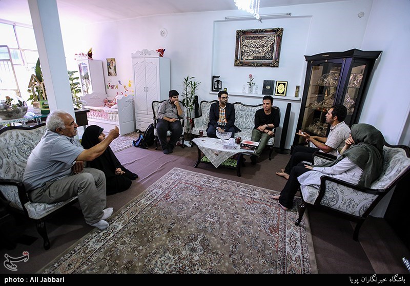  حضور عموپورنگ در خانه بنیتا 