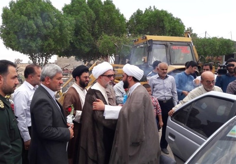 استقبال امام جمعه از خادمان رضوی در هندیجان