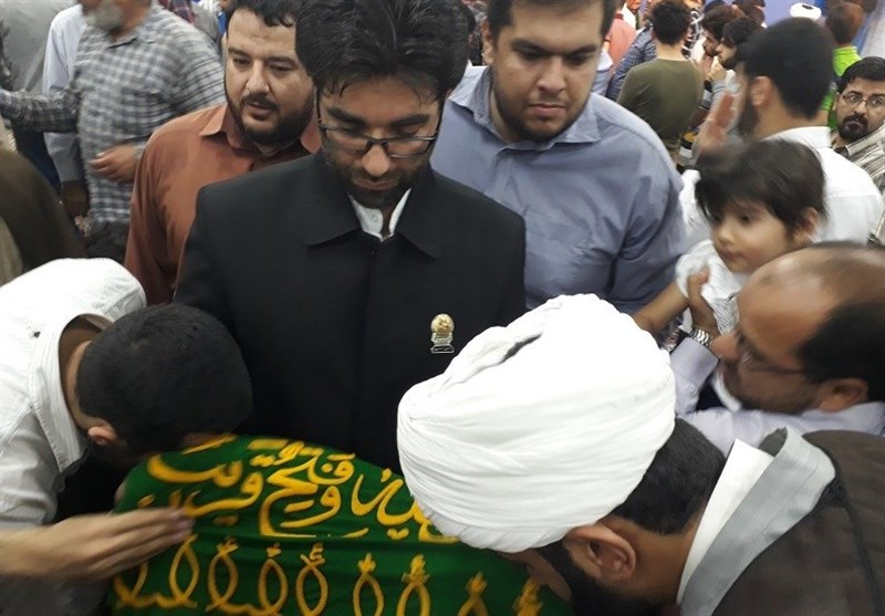 حضور خدام آستان قدس رضوی در جمع جوانان اهوازی