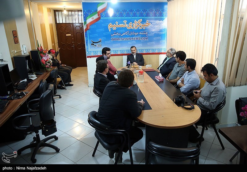 بازدید استاندار خراسان‌رضوی از دفتر تسنیم