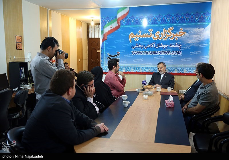 بازدید استاندار خراسان‌رضوی از دفتر تسنیم