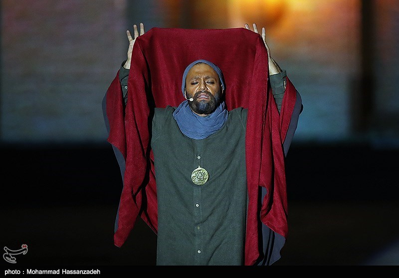 اجرای کنسرت نمایش سی