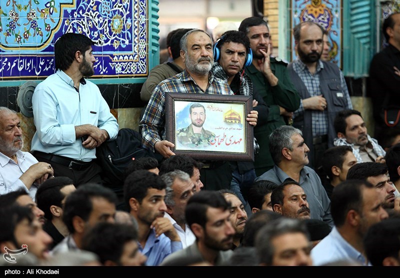 مراسم یادبود شهید مدافع حرم محسن حججی در نجف آباد اصفهان