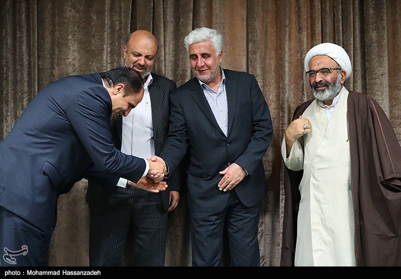 مراسم تودیع و معارفه رئیس جدید دانشگاه‌ آزاد استان تهران