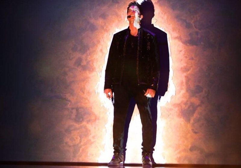 کنسرت فرزاد فرزین عاشقانه‌ها