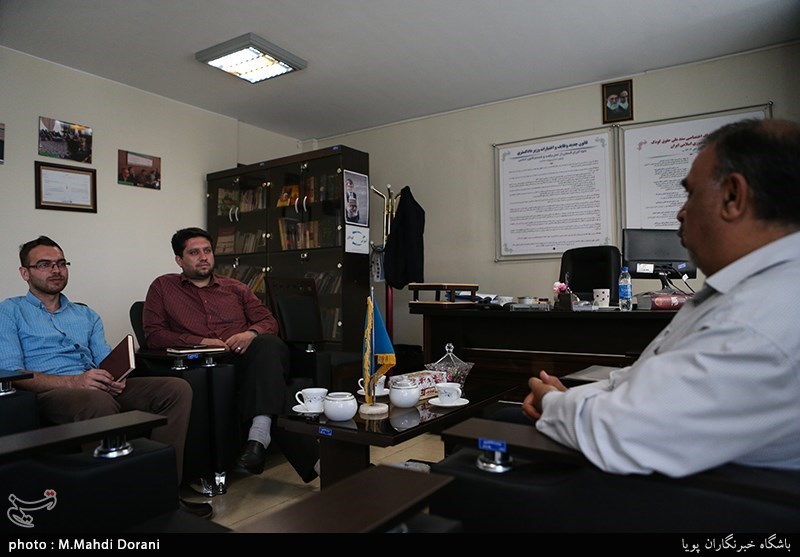 گفت و گو با مظفر الوندی دبیرمجمع کنوانسیون حقوق کودک