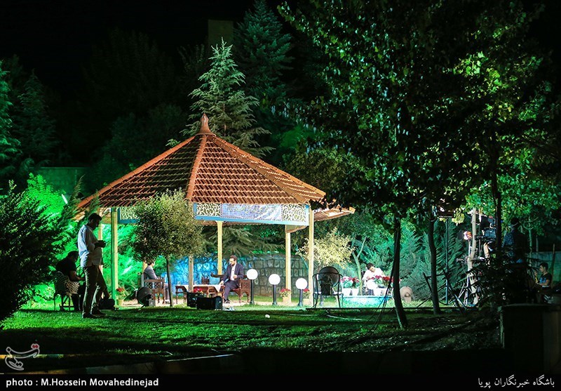 پشت صحنه برنامه تلویزیونی(راه نشان)