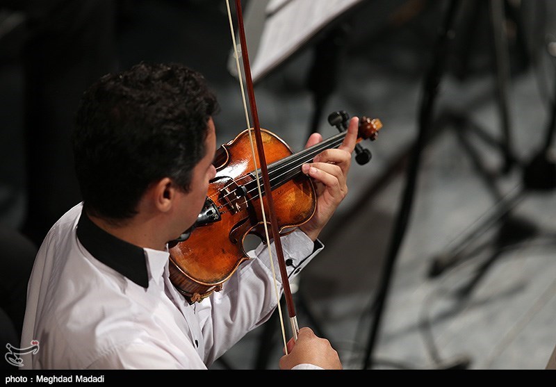 اجرای ارکستر سمفونیک تهران به رهبری شهرداد روحانی