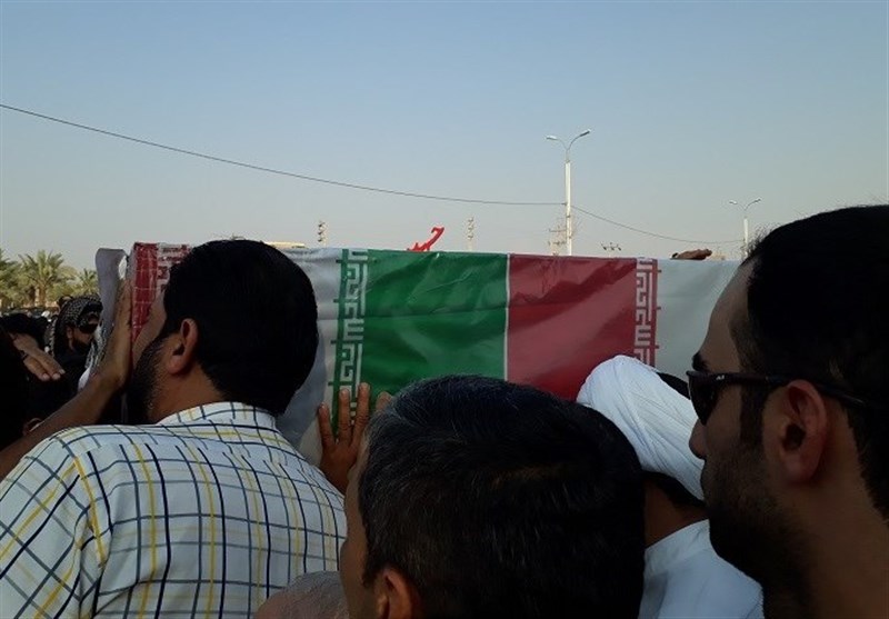 تشییع پیکر پاک شهید سجاد باوی از شهدای مدافع حرم شهرستان کارون 