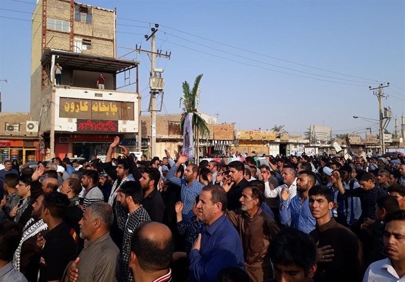 تشییع پیکر پاک شهید سجاد باوی از شهدای مدافع حرم شهرستان کارون 