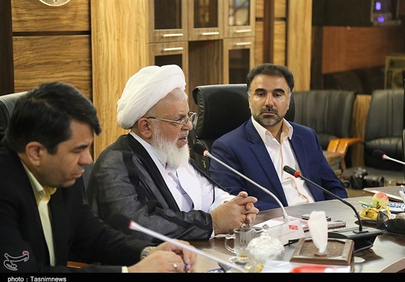 تحلیف اعضای پنجمین دوره شورای اسلامی شهر یزد با حضور آیت الله ناصری یزدی