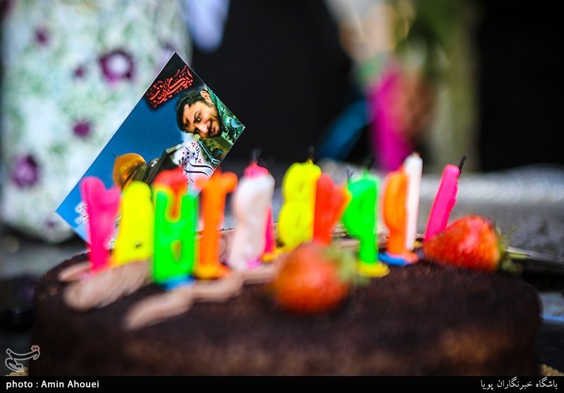 جشن تولد شهید مدافع حرم احمد اعطایی