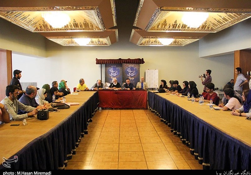 آینه‌های روبه‌رو