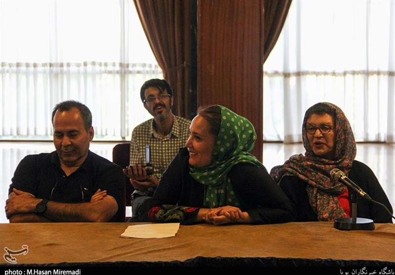 آینه‌های روبه‌رو