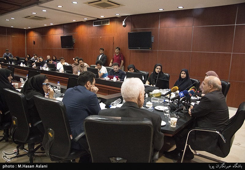 نشست خبری عیسی کلانتری رییس سازمان محیط زیست