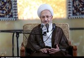 آیت‌الله سبحانی: "صحیفۀ سجّادیه" در مدارس، دانشگاه‌ها و حوزه‌ها تدریس شود