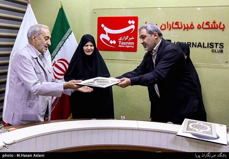 تجلیل از سه خانواده شهید سادات در باشگاه خبرنگاران پویا