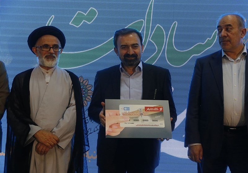 تجلیل از خبرنگاران سادات