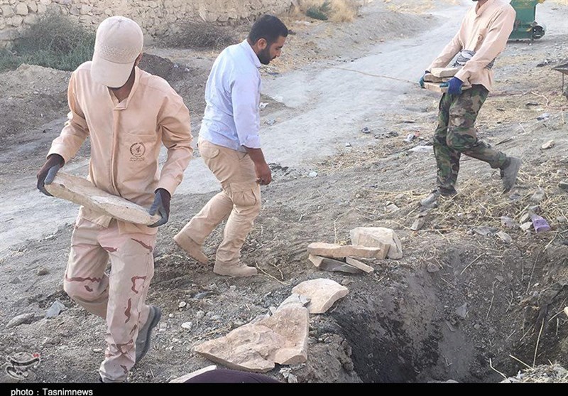 دانشجویان &amp;quot;آتش به اختیار&amp;quot; در اردوهای جهادی به دنبال محرومیت‌زدایی