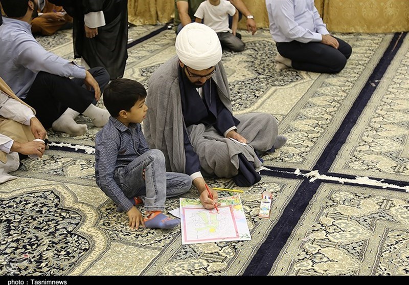 عمامه گذاری طلاب حوزه علمیه یزد در روز عید غدیر