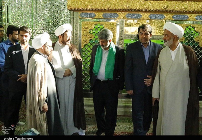 تجلیل از سادات خبرنگار یزد