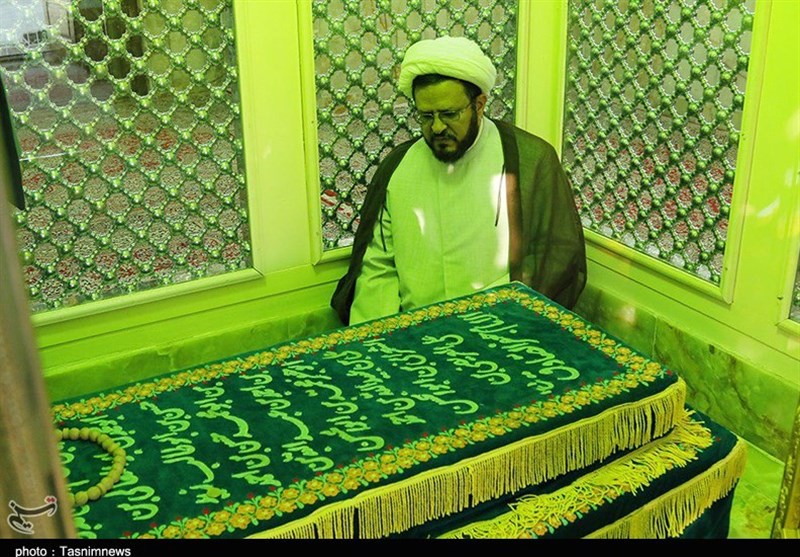 تجلیل از سادات خبرنگار یزد