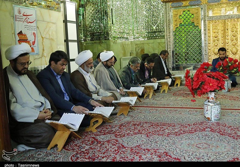 تجلیل از سادات خبرنگار یزد