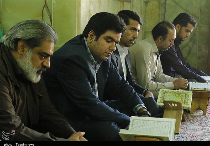 تجلیل از سادات خبرنگار یزد