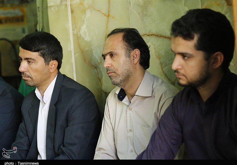 تجلیل از سادات خبرنگار یزد