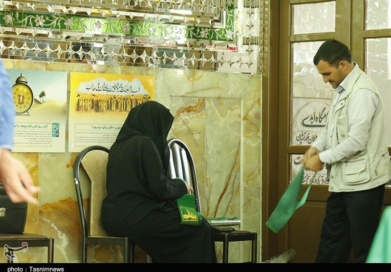 تجلیل از سادات خبرنگار یزد