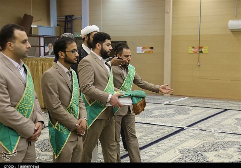 رونمایی از کتاب آیات ولایت 