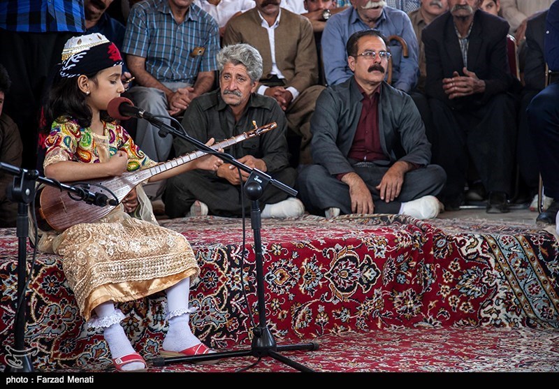 نخستین جشنواره کهن آواهای تنبور در کرمانشاه
