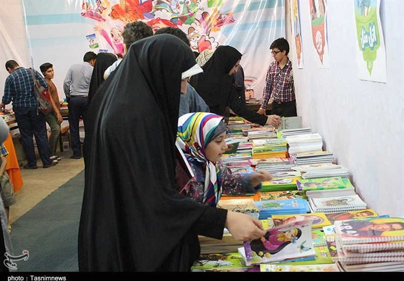 نمایشگاه نوشت افزار ایرانی اسلامی در کاشان