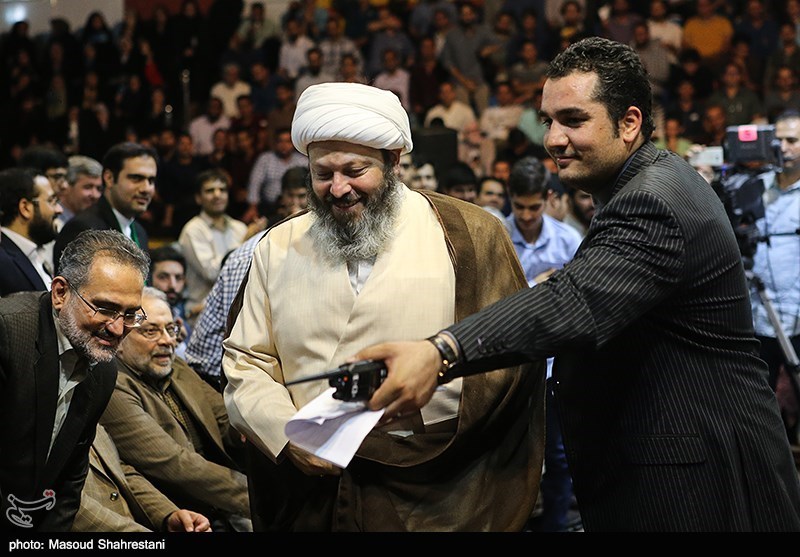 جشن چهار سالگی دکتر سلام