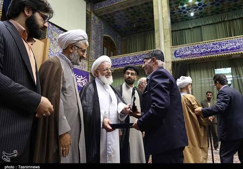 آیین اختتامیه نخستین سوگواره شعر و نوحه سفینه یزد با حضور آیت الله ناصری یزدی امام جمعه یزد