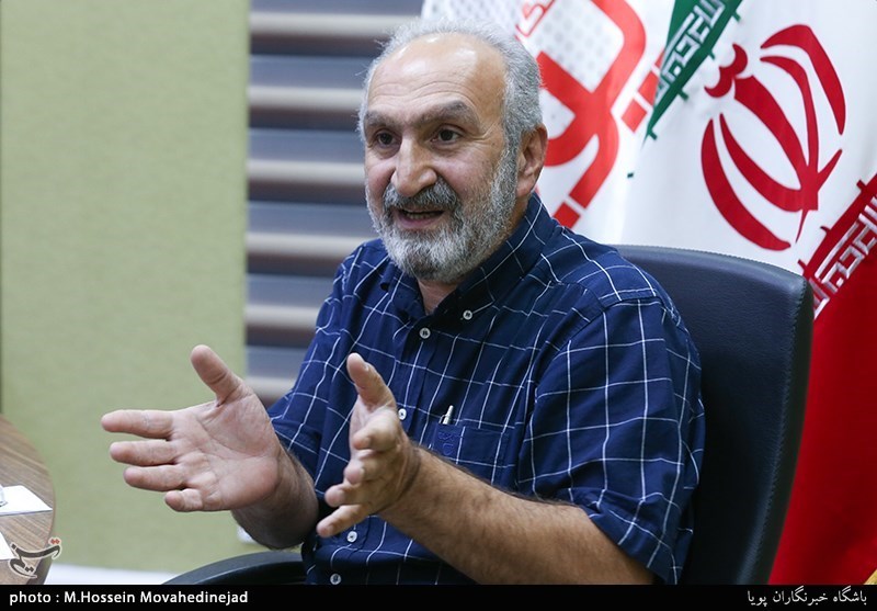 گفت و گو با مجتبی فراورده کارگردان و تهیه کننده فیلم ثارالله(ع)