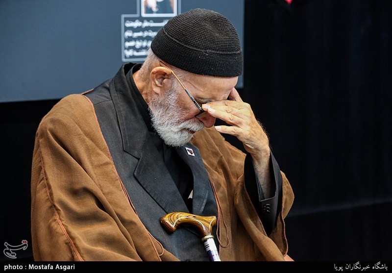 تجلیل از غلامرضا سازگار پیرغلام حسینی و شاعر آئین