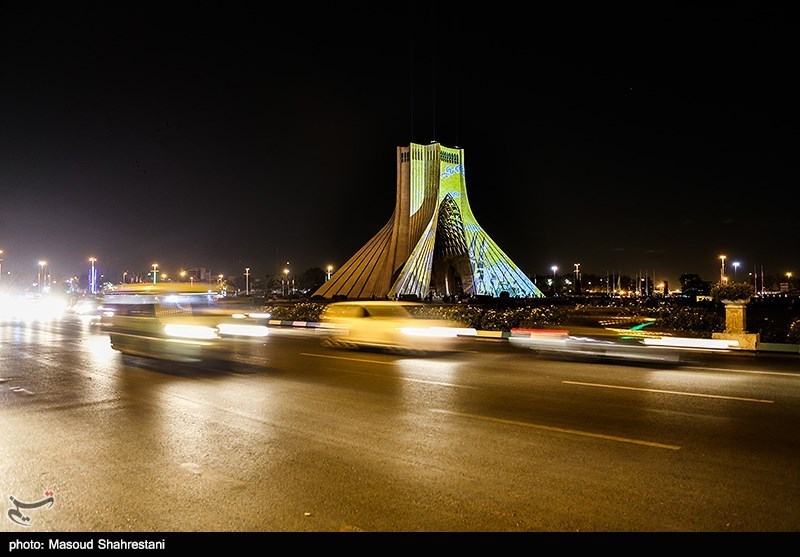 سمفونی نور «سیمرغ صلح» - برج آزادی