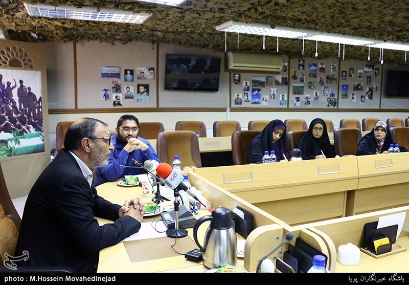 نشست خبری رضا طیبی دبیرشورای عالی و رییس سازمان نشر و معارف و تجارب انتظامی و دفاع مقدس ناجا