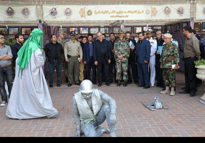 نمایشگاه دفاع مقدس