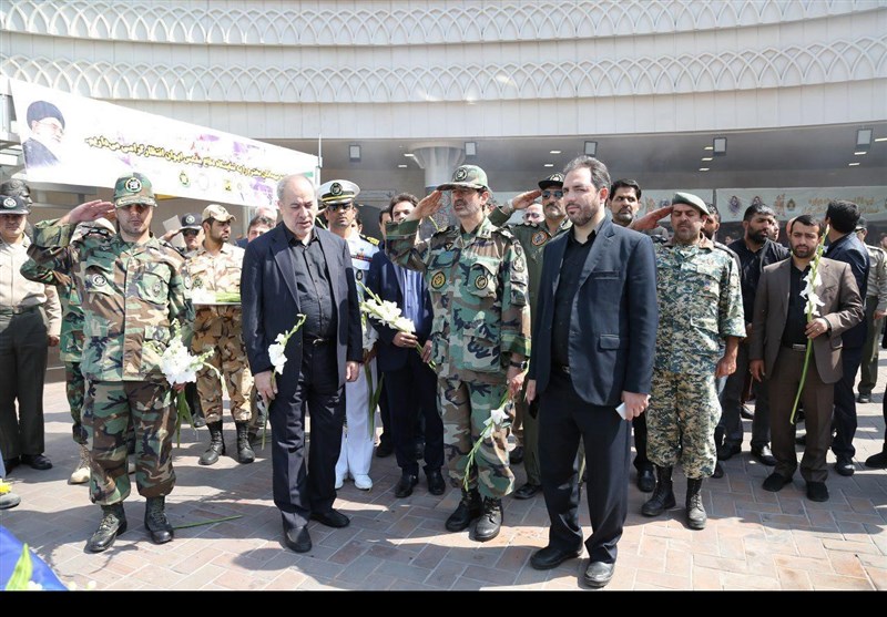 نمایشگاه دفاع مقدس