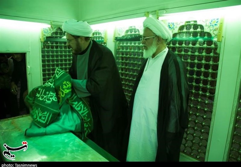 غبارروبی آستان مقدس امامزاده سیدمحمد جعفر(ع) یزد