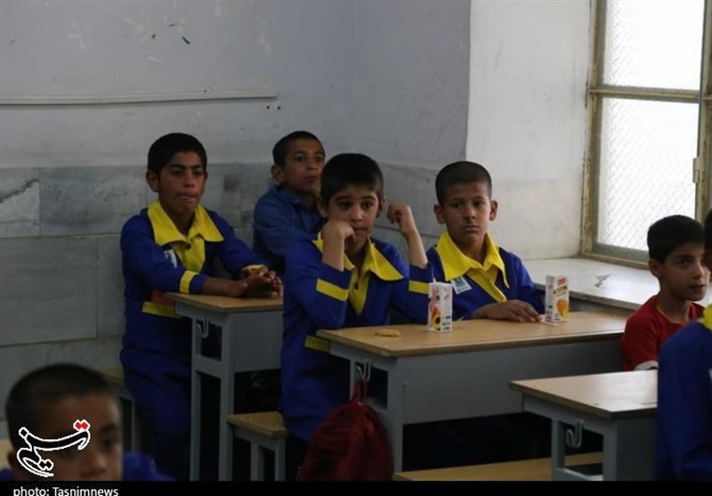 آغاز سال تحصیلی کودکان بازمانده از تحصیل در مدرسه مهربانی پاس یزد